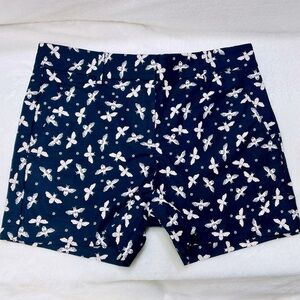 Loft Women’s Riviera Shorts in Navy, White and Peach Bumble Bee print size 0